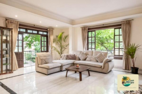 LuxeHorizon 8 Bedroom Luxury Villa